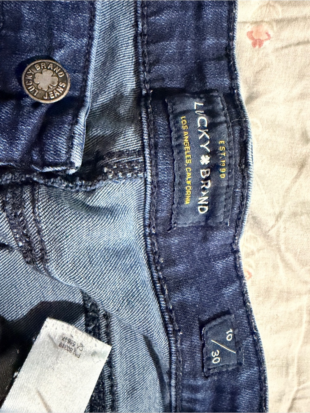 Lucky Brand Women’s Dark Blue Slim Jeans